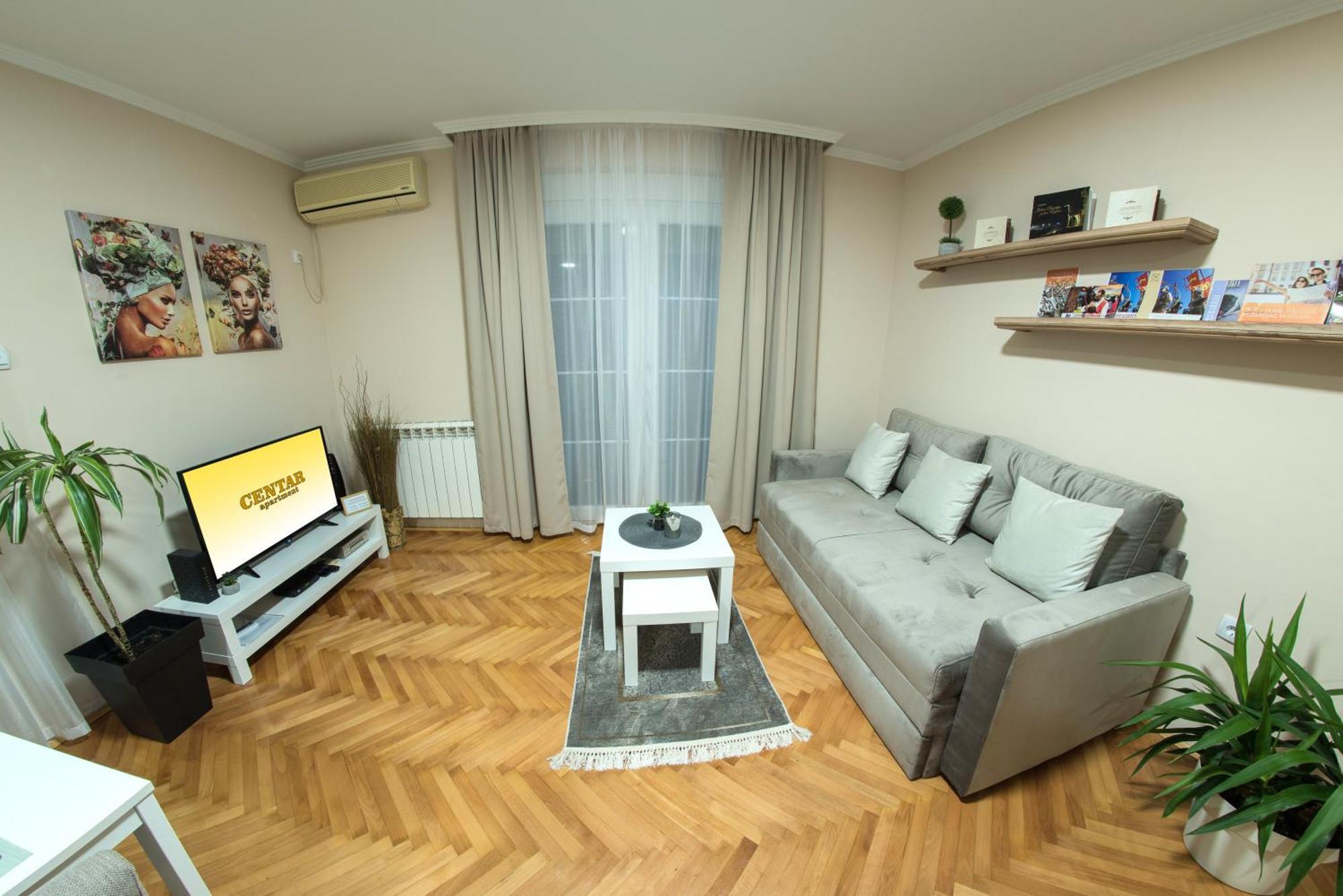 Apartman Centar Pozsarevác Kültér fotó