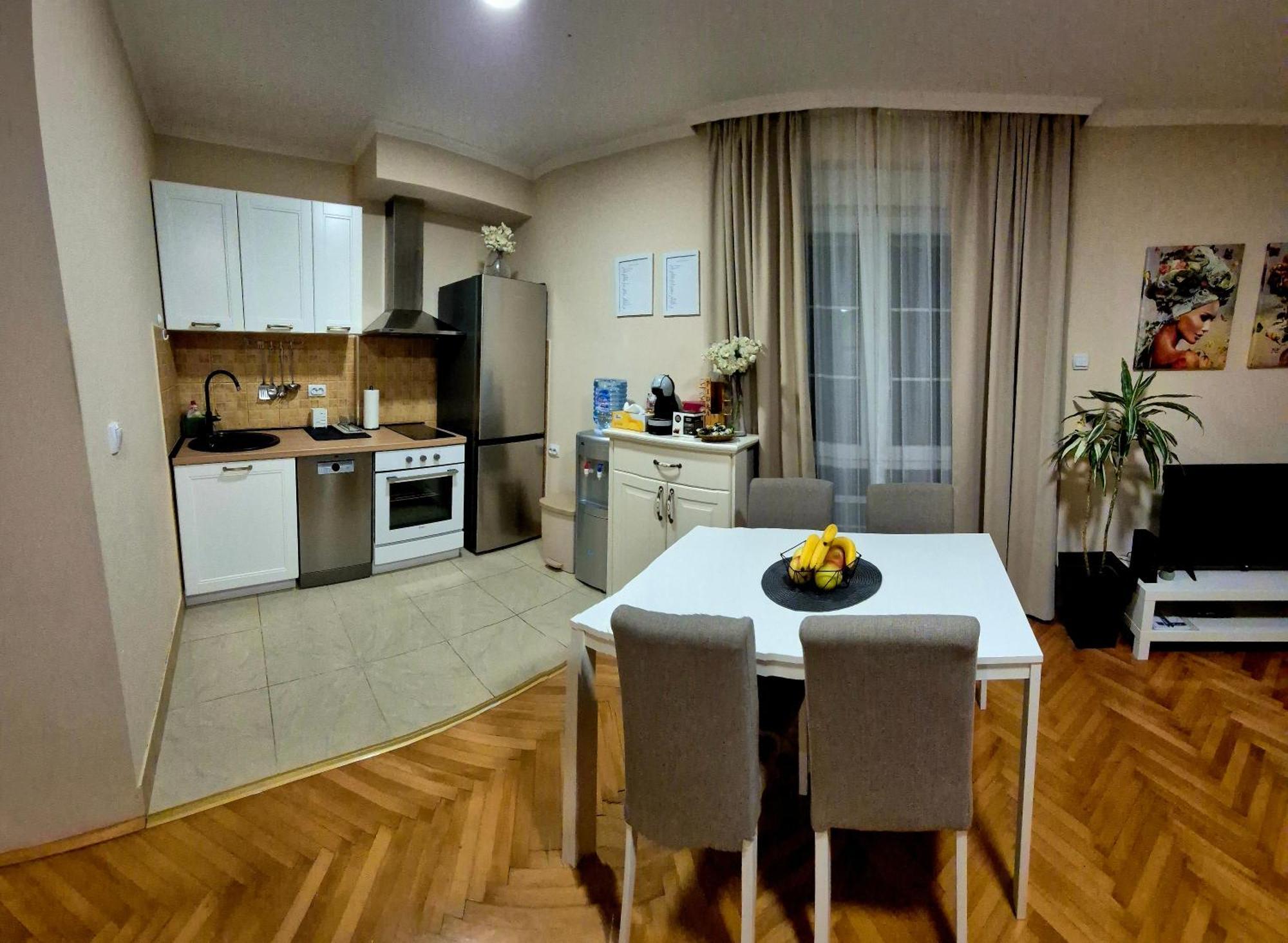 Apartman Centar Pozsarevác Kültér fotó