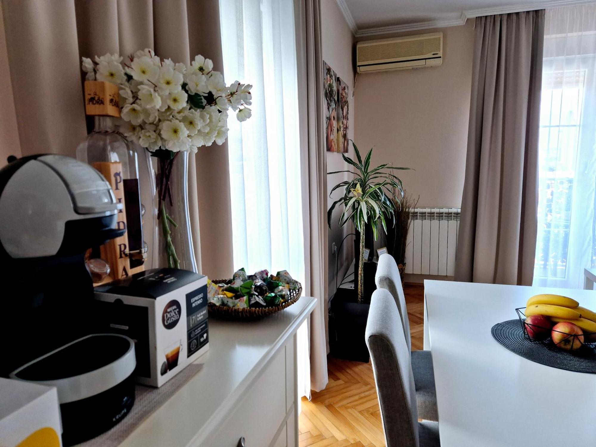 Apartman Centar Pozsarevác Kültér fotó